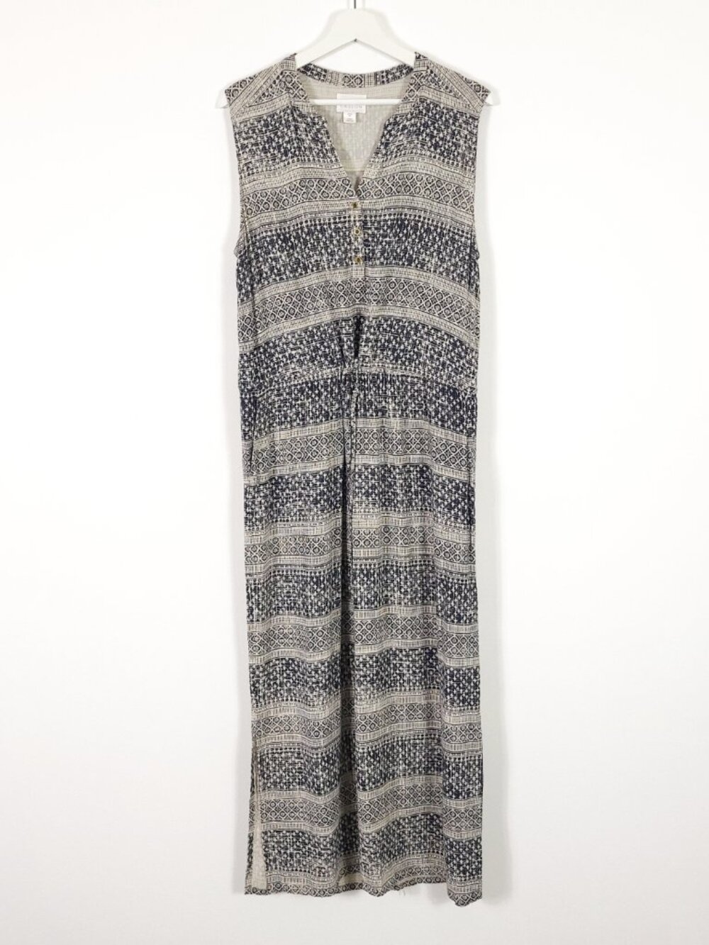 Caslon Maxi Dress - Picture 10 of 10